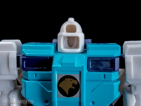 TFormers Titans Return Gallery   Siege On Cybertron Pounce 44 (43 of 92)